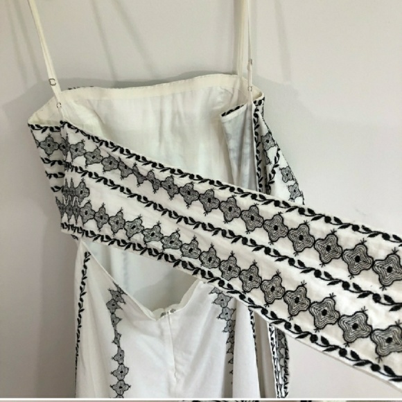 BCBG Summer Dress - Picture 5 of 7